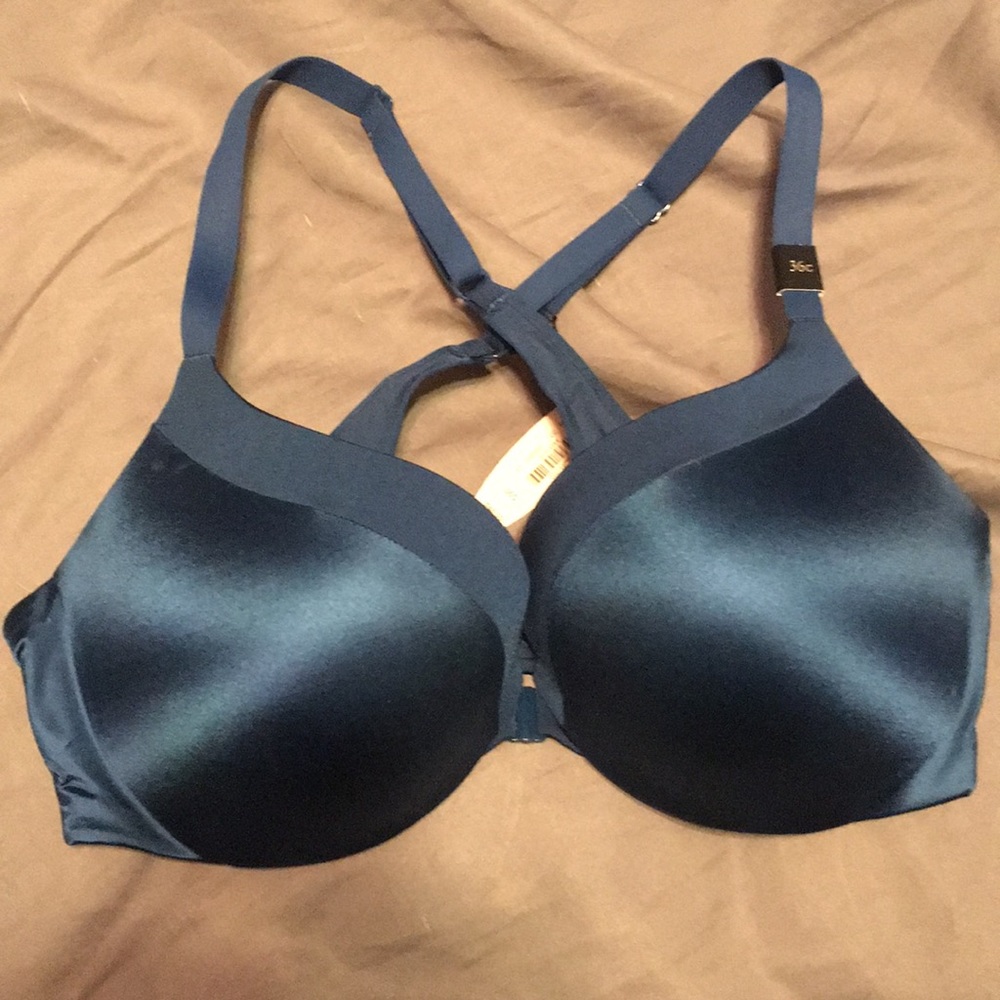 Victoria’s Secret Very Sexy Plunge/Push Up Bra 36C